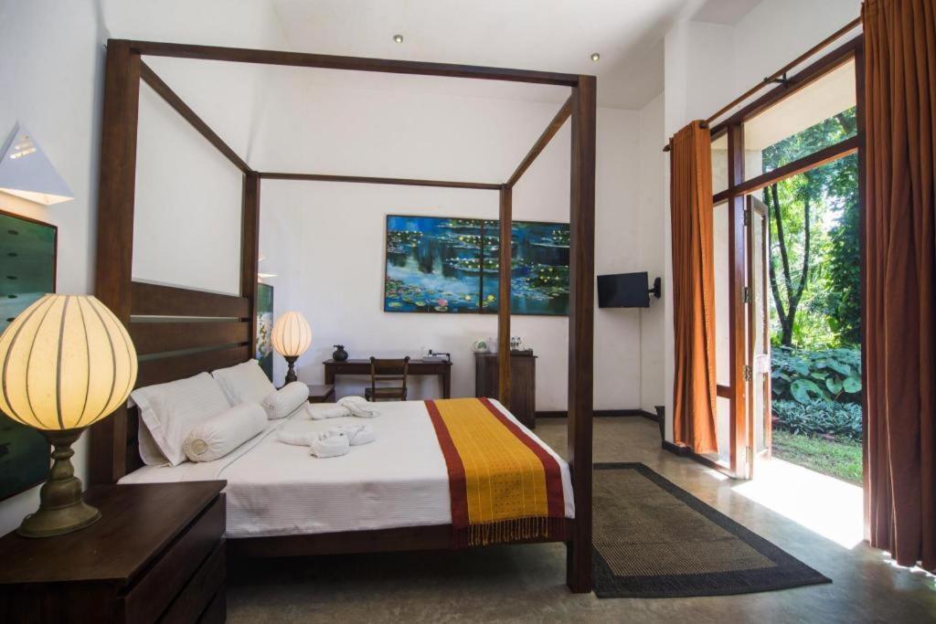 Roman Lake Ayurveda Boutique Resort Ahungalla Eksteriør bilde
