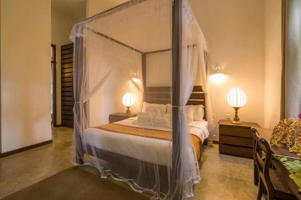 Roman Lake Ayurveda Boutique Resort Ahungalla Eksteriør bilde